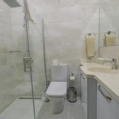 Mc Palace & Convention Hotel Agios Epiktitos