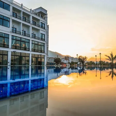 Hotel Mc Palace & Convention Agios Epiktitos