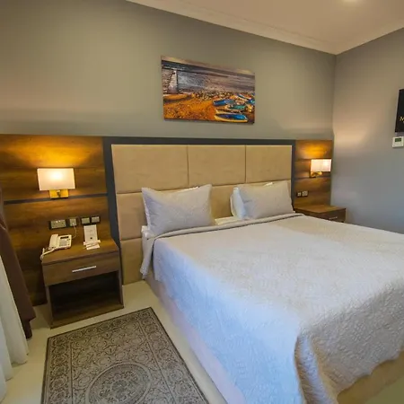 Mc Palace & Convention * Agios Epiktitos