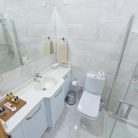 Otel Mc Palace & Convention Agios Epiktitos
