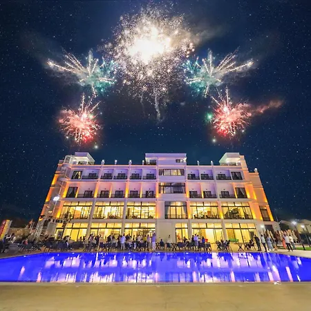 Mc Palace & Convention Agios Epiktitos