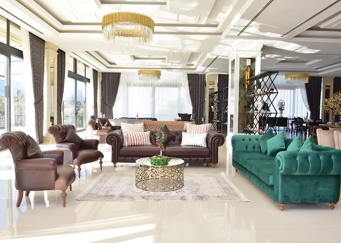 Mc Palace & Convention *