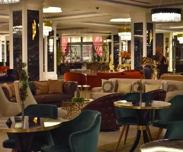 Hotel Mc Palace & Convention *