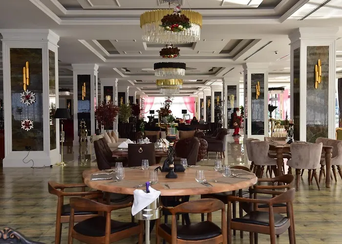 Hotel Mc Palace & Convention Agios Epiktitos