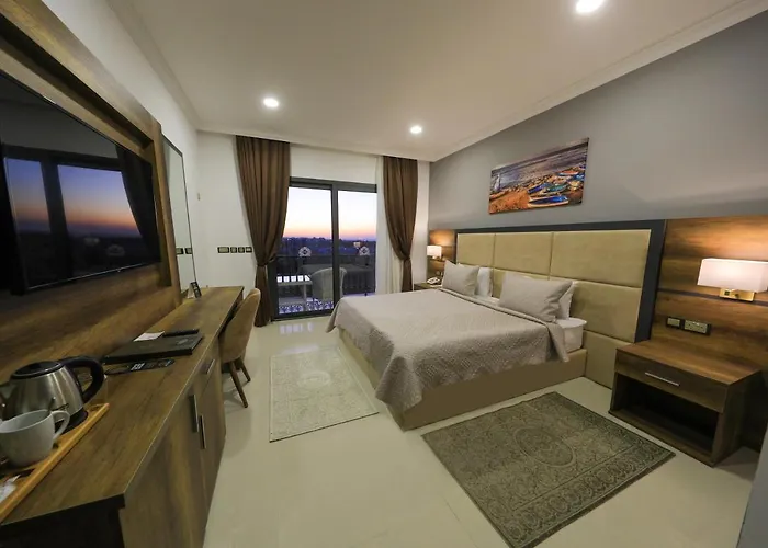 Mc Palace & Convention * Agios Epiktitos