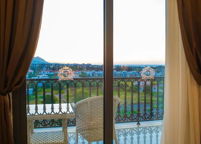 Mc Palace & Convention Hotel