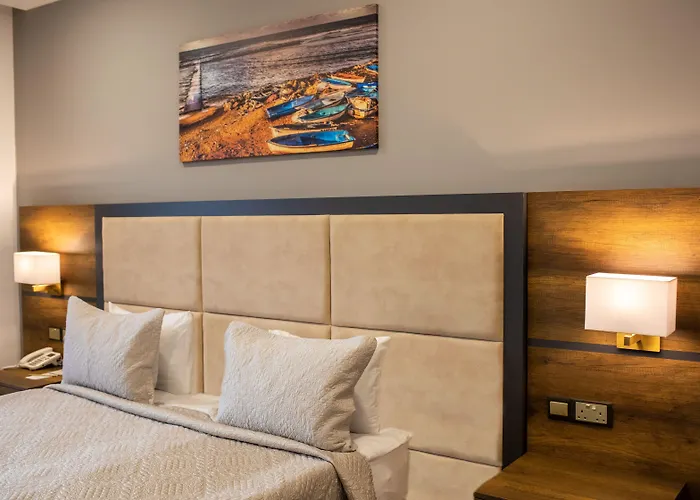 Mc Palace & Convention * Agios Epiktitos