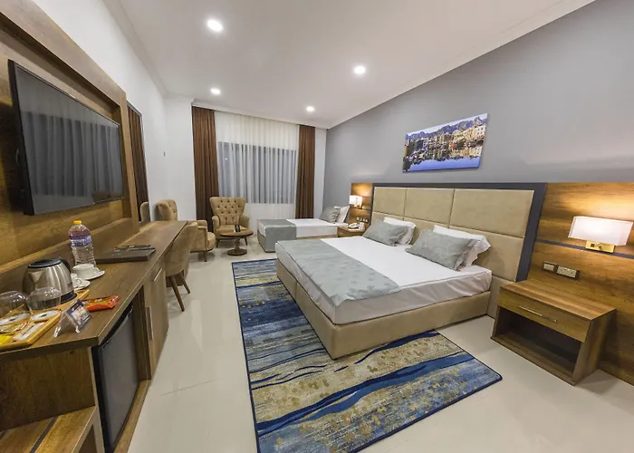 Mc Palace & Convention Hotel Agios Epiktitos